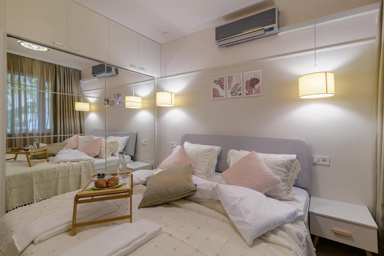 Black Sea Dolphin Apartment Warna Exterior foto