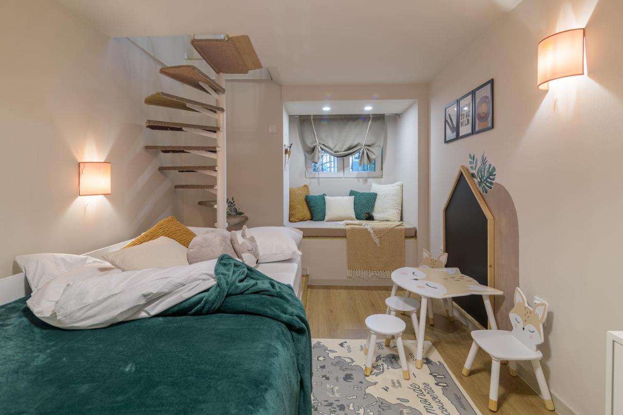 Black Sea Dolphin Apartment Warna Exterior foto